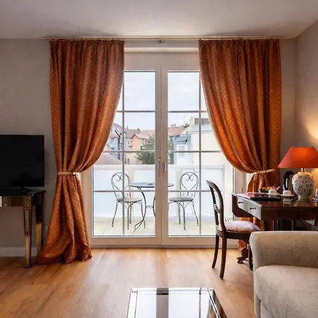 Stadtresidenz فندق هيلدسهايم