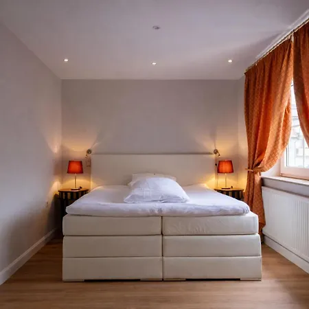 فندق Stadtresidenz 4*