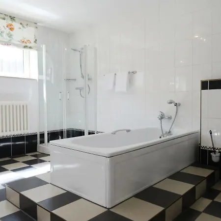 Stadtresidenz ホテル 4*